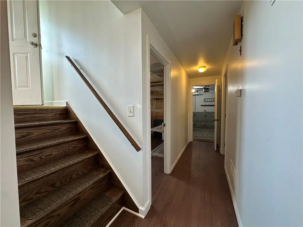 11 Pocono Road Middletown RI 02842