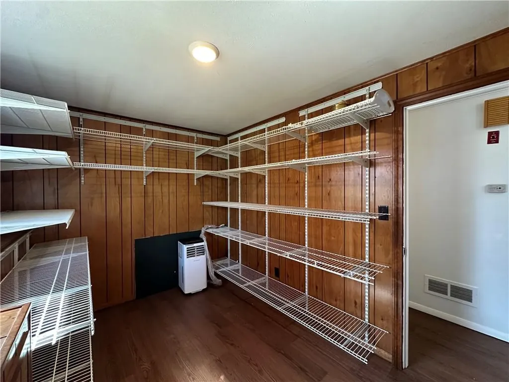 11 Pocono Road Middletown RI 02842