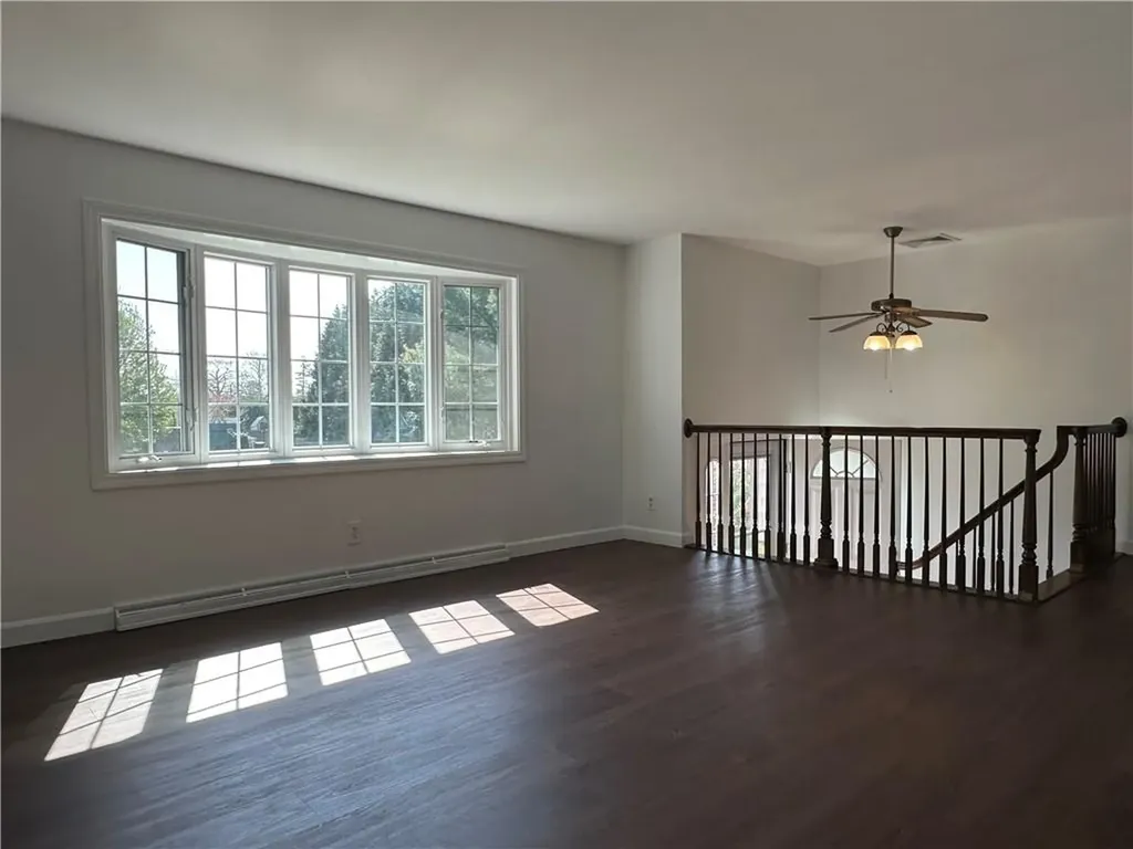 11 Pocono Road Middletown RI 02842