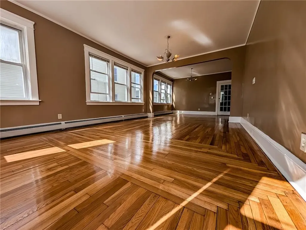 364 Academy Avenue Providence RI 02908