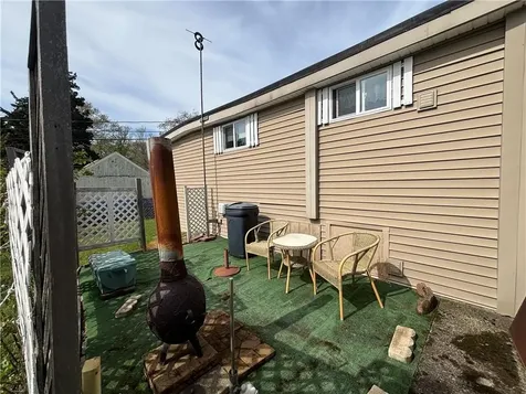 301 Bulgarmarsh #27 Road Tiverton RI 02878