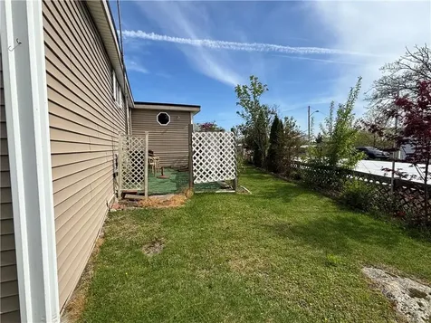 301 Bulgarmarsh #27 Road Tiverton RI 02878