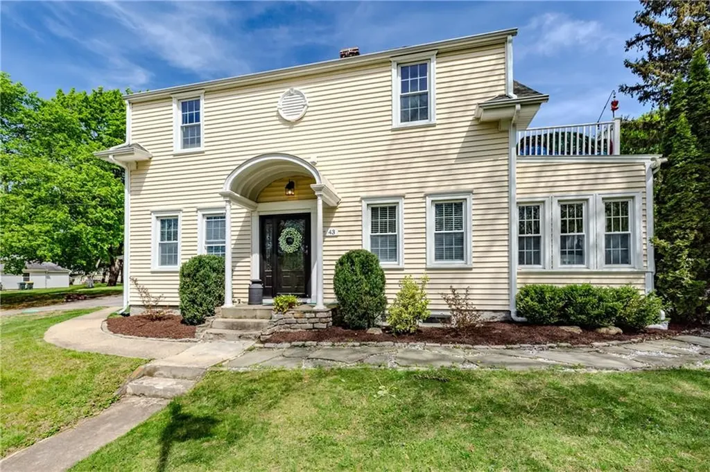 43 Brayton Road Smithfield RI 02917