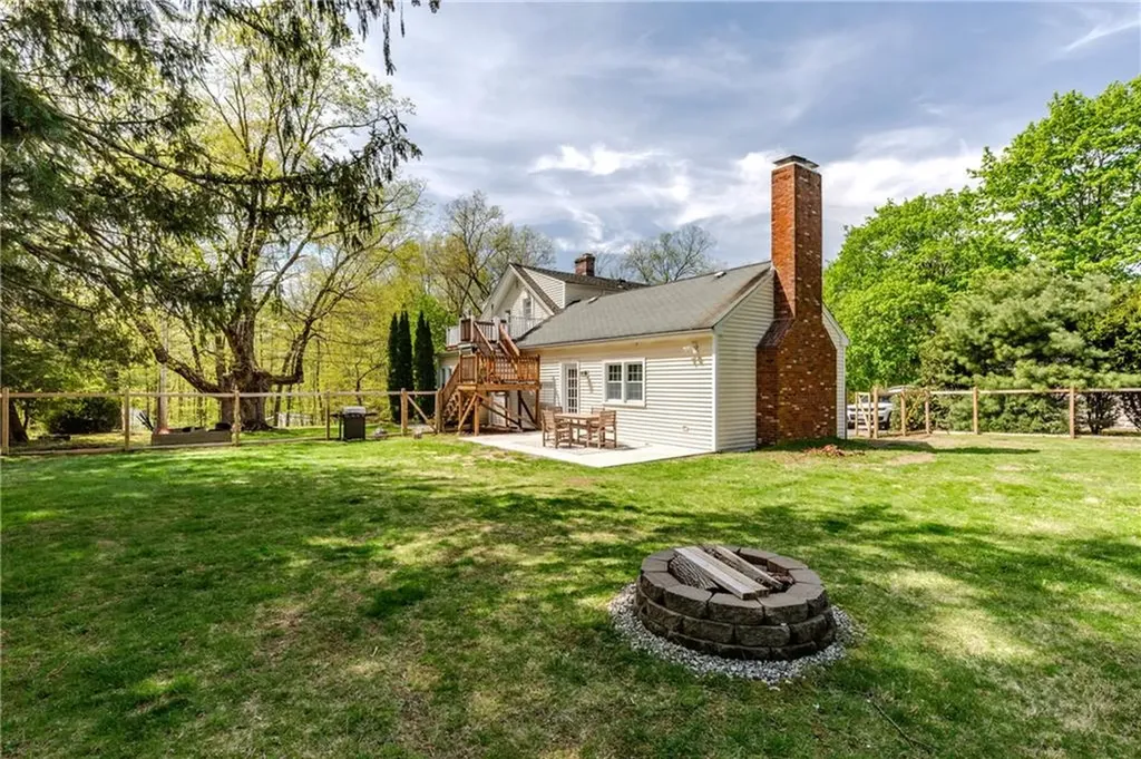 43 Brayton Road Smithfield RI 02917