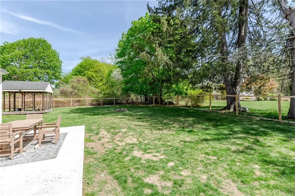 43 Brayton Road Smithfield RI 02917