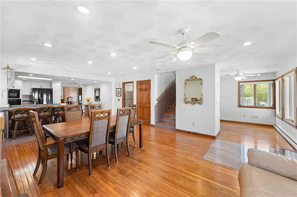 63 Boon Street Narragansett RI 02882