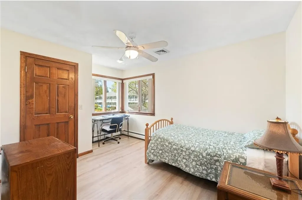 63 Boon Street Narragansett RI 02882