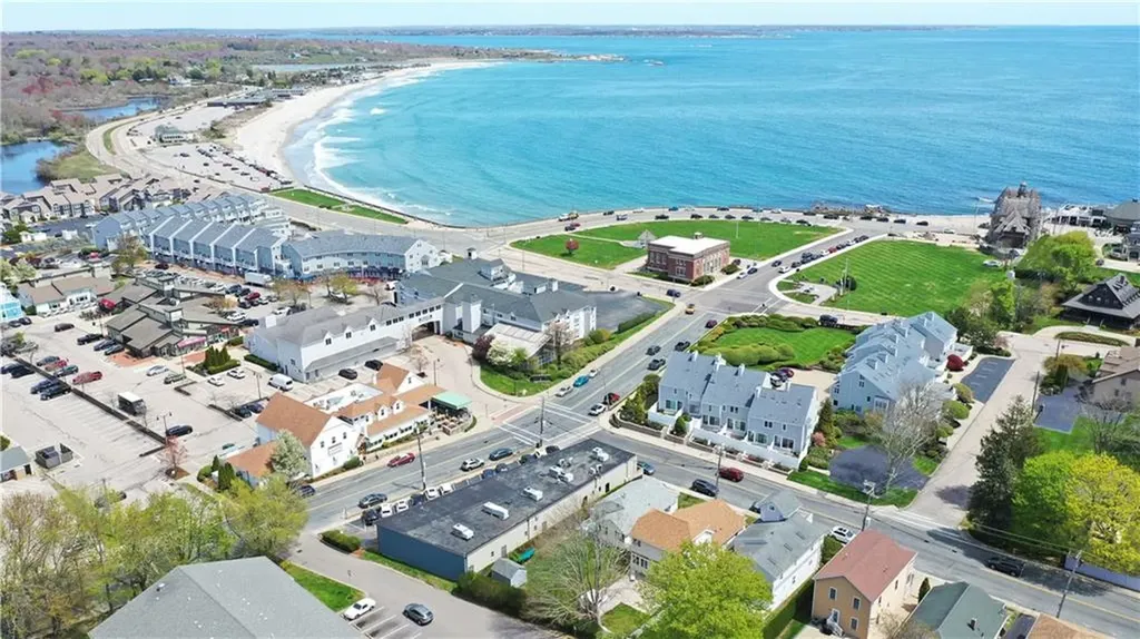 63 Boon Street Narragansett RI 02882