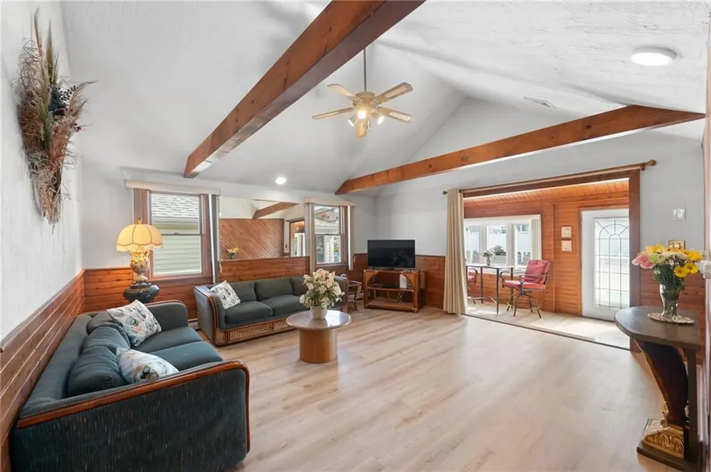 63 Boon Street Narragansett RI 02882