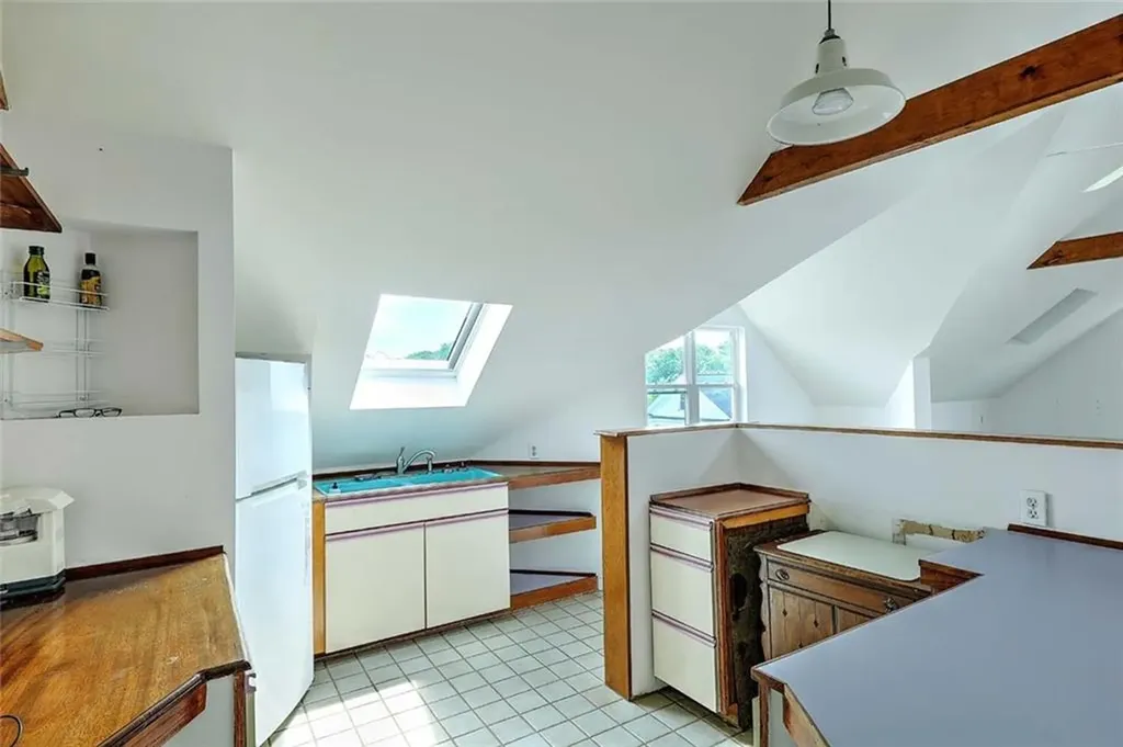 453 455 Morris Avenue Providence RI 02906