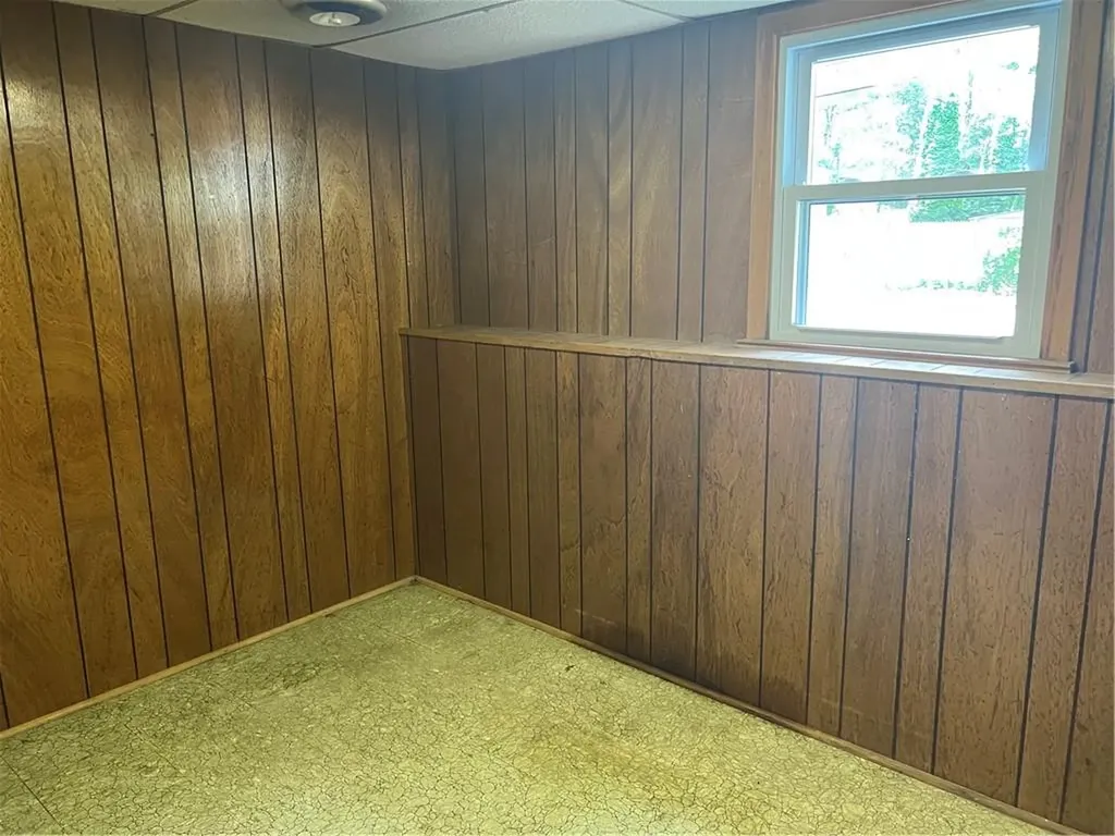 10 Lawnwood Road Coventry RI 02816