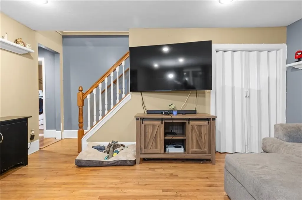 24 26 Golden View Drive Johnston RI 02919