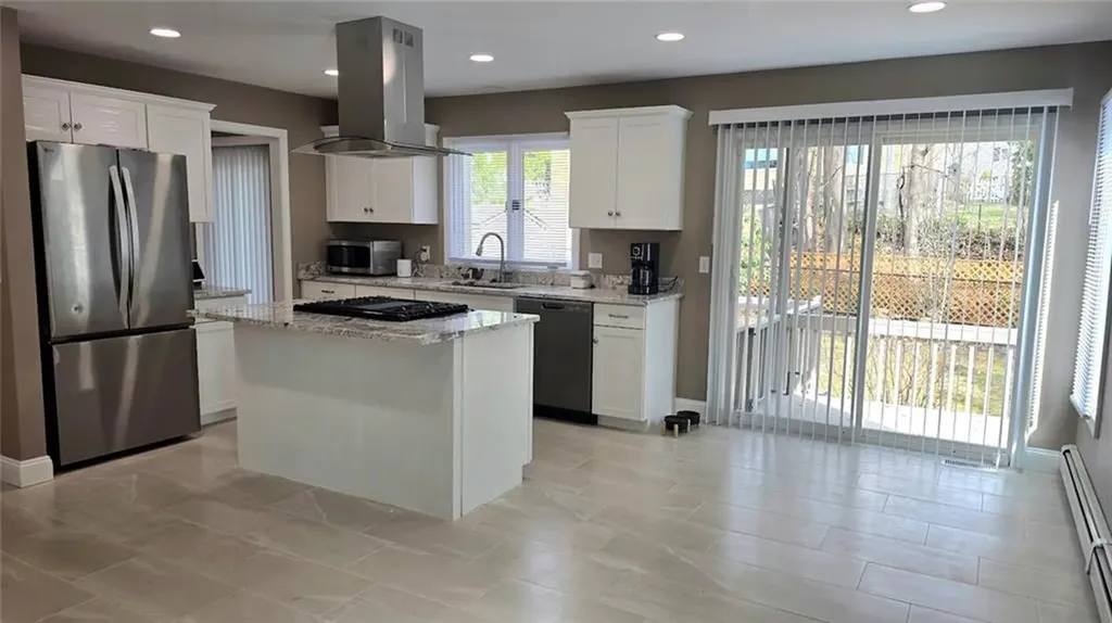 7 Kristen Drive North Providence RI 02911