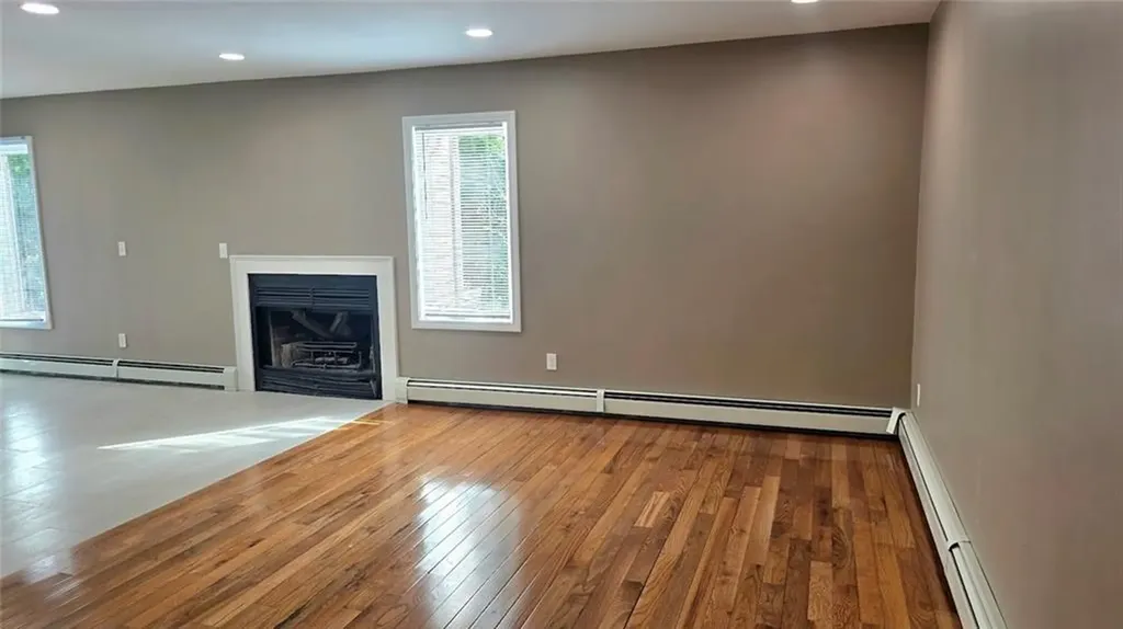 7 Kristen Drive North Providence RI 02911