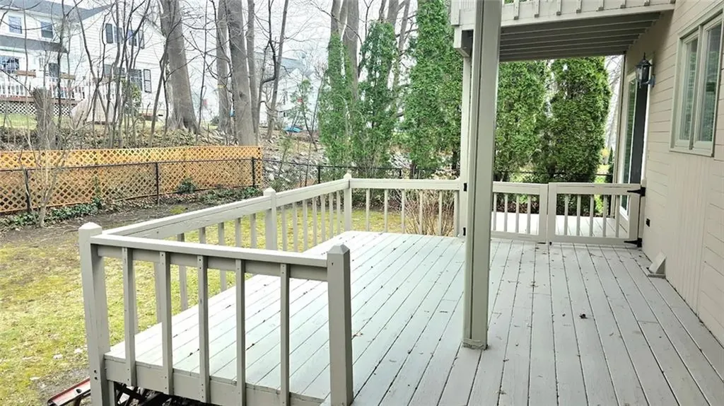 7 Kristen Drive North Providence RI 02911