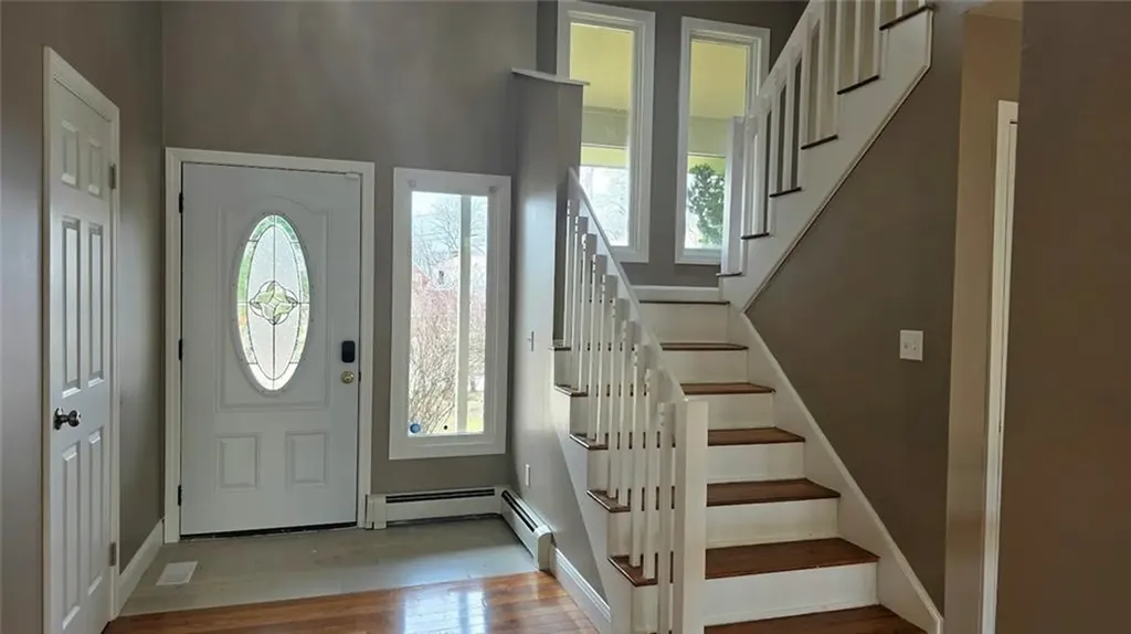 7 Kristen Drive North Providence RI 02911