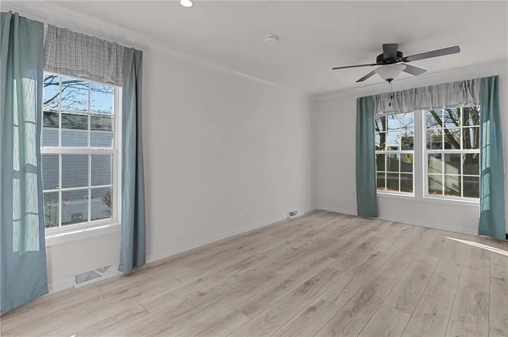 548 Kenyon Avenue Attleboro MA 02703