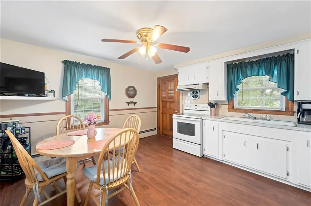 141 Burns Street Providence RI 02904