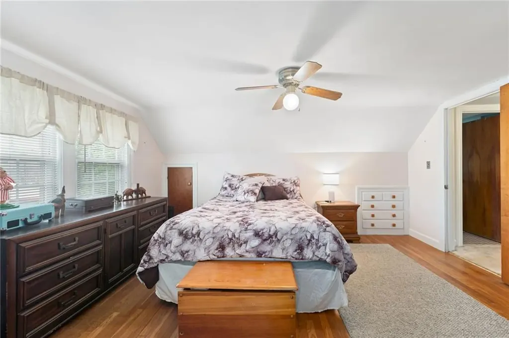 141 Burns Street Providence RI 02904