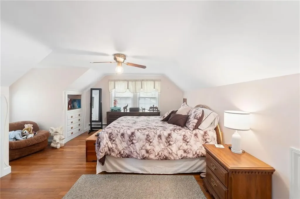 141 Burns Street Providence RI 02904