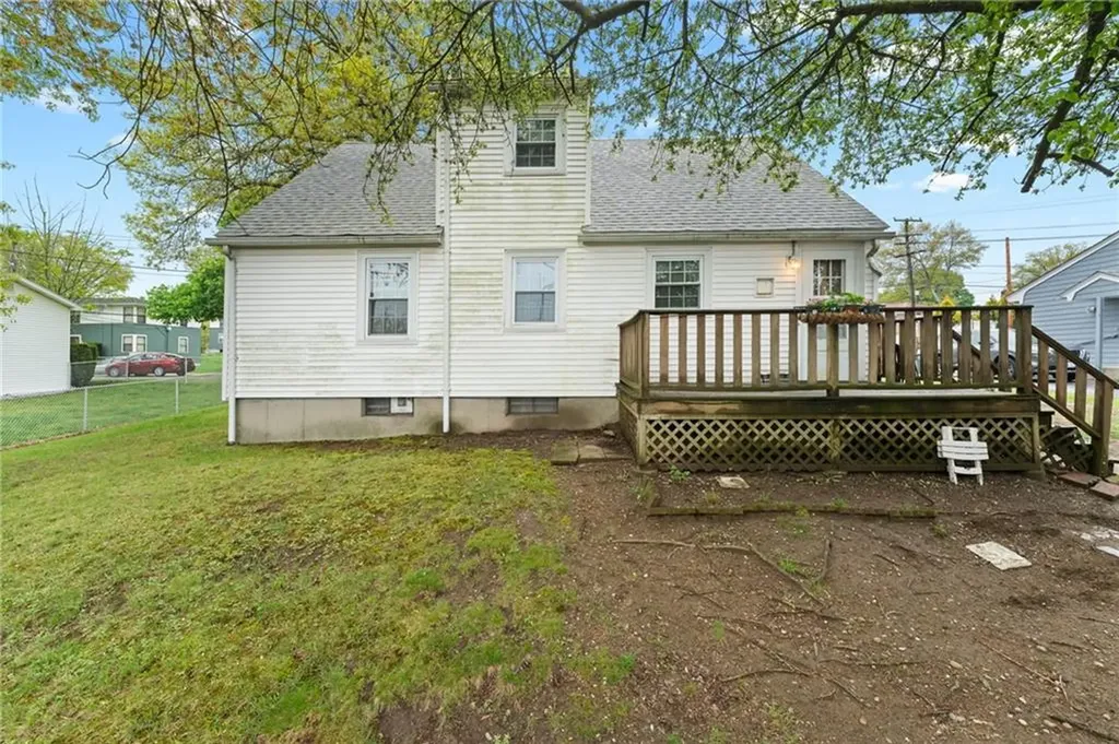 141 Burns Street Providence RI 02904