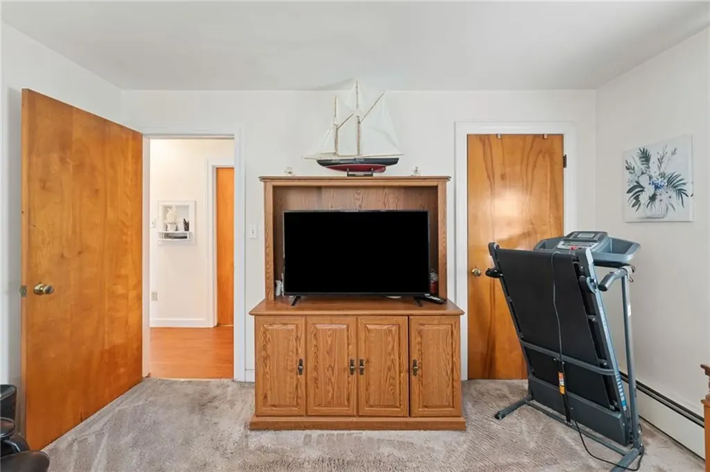 141 Burns Street Providence RI 02904