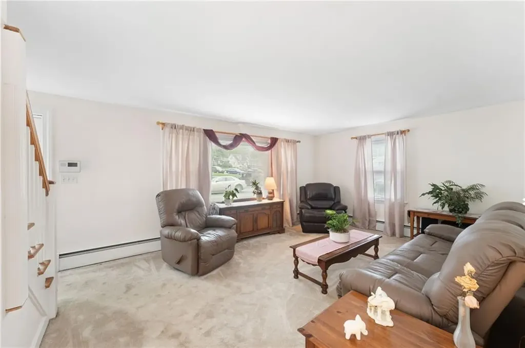 141 Burns Street Providence RI 02904