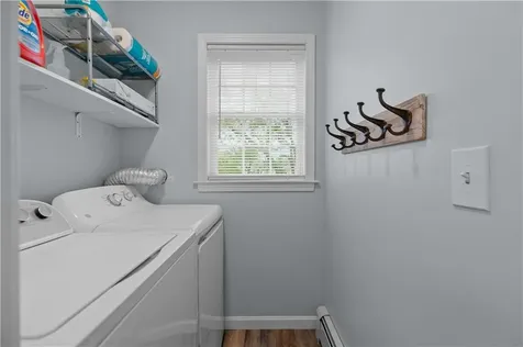 26 Cherokee Drive Portsmouth RI 02871