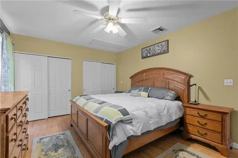 26 Cherokee Drive Portsmouth RI 02871