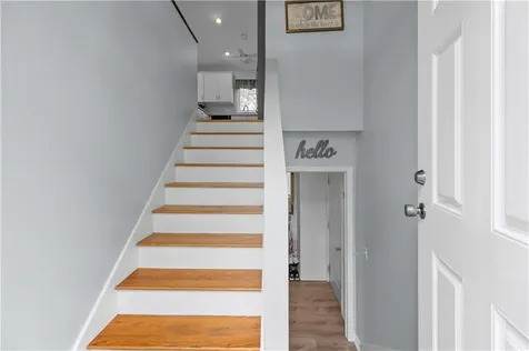 26 Cherokee Drive Portsmouth RI 02871