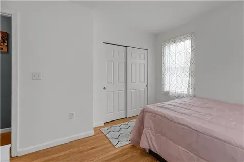 26 Cherokee Drive Portsmouth RI 02871