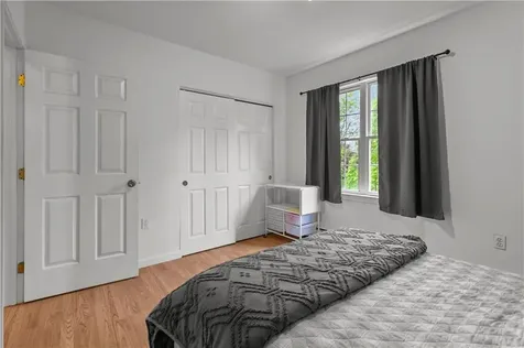 26 Cherokee Drive Portsmouth RI 02871