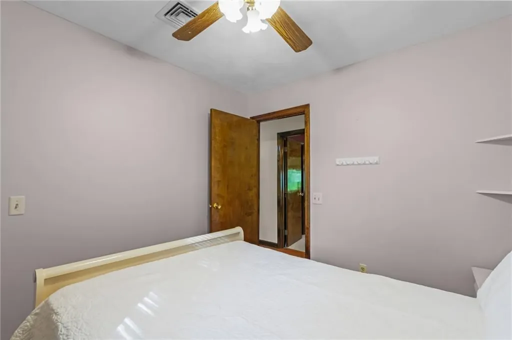5 Chaloner Court Cranston RI 02921