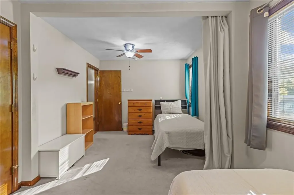 5 Chaloner Court Cranston RI 02921