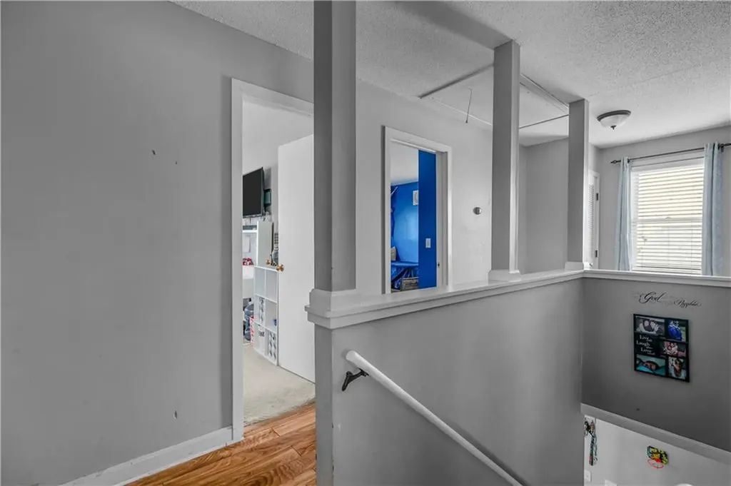38 Clement Street Tiverton RI 02878