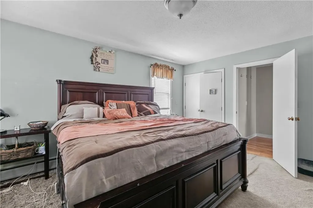 38 Clement Street Tiverton RI 02878
