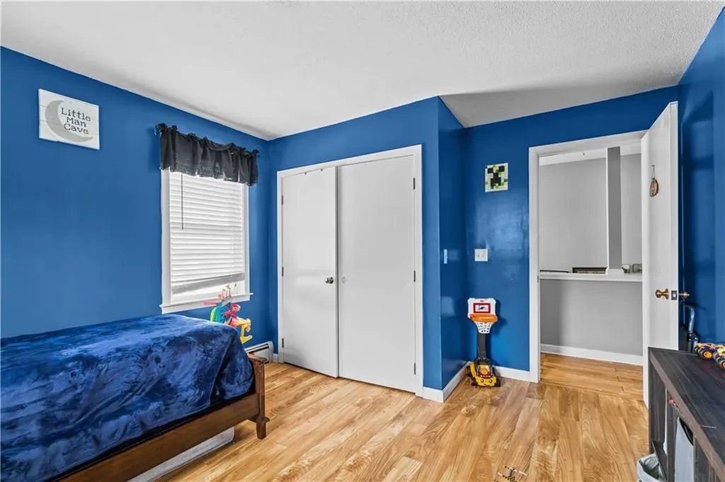 38 Clement Street Tiverton RI 02878