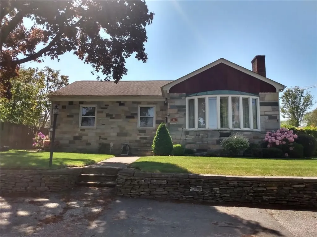13 Winfield Road Johnston RI 02919