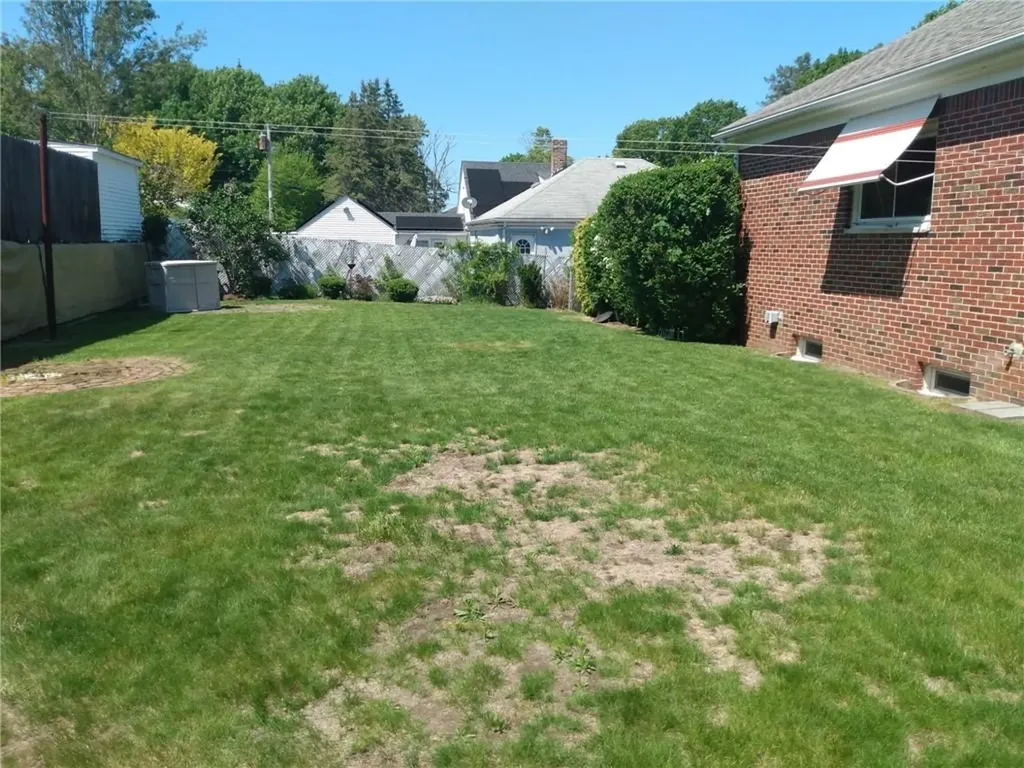13 Winfield Road Johnston RI 02919