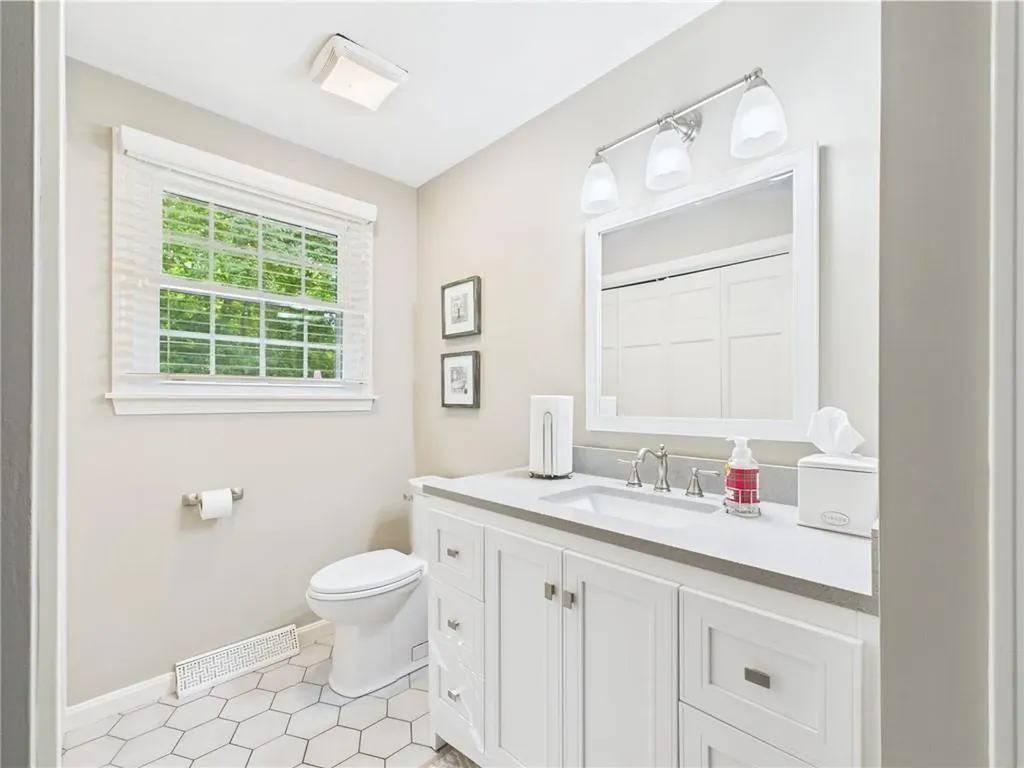 309 Blue Ridge Road Warwick RI 02886