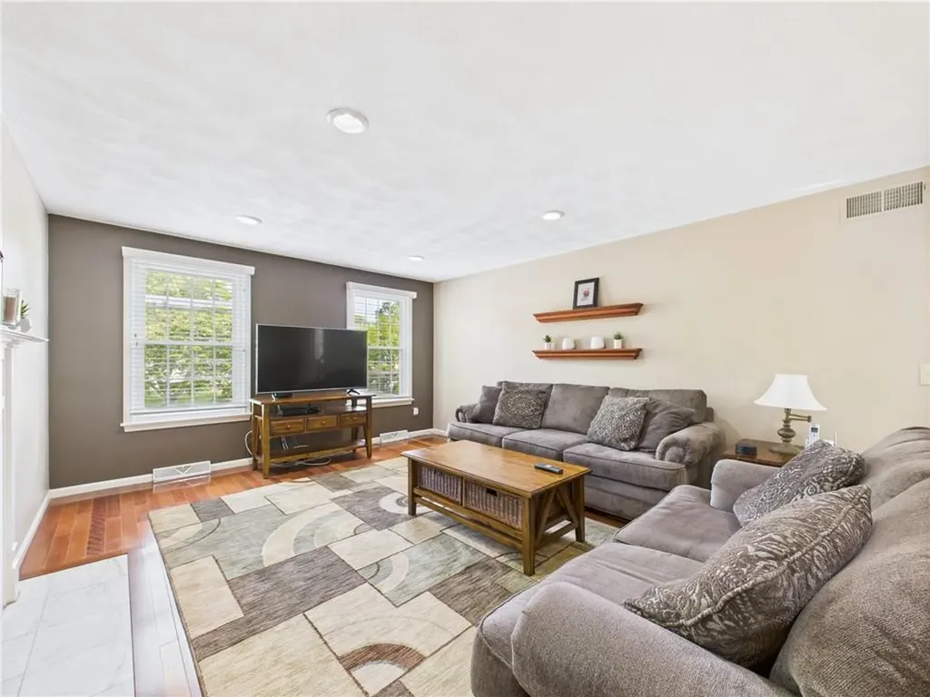 309 Blue Ridge Road Warwick RI 02886
