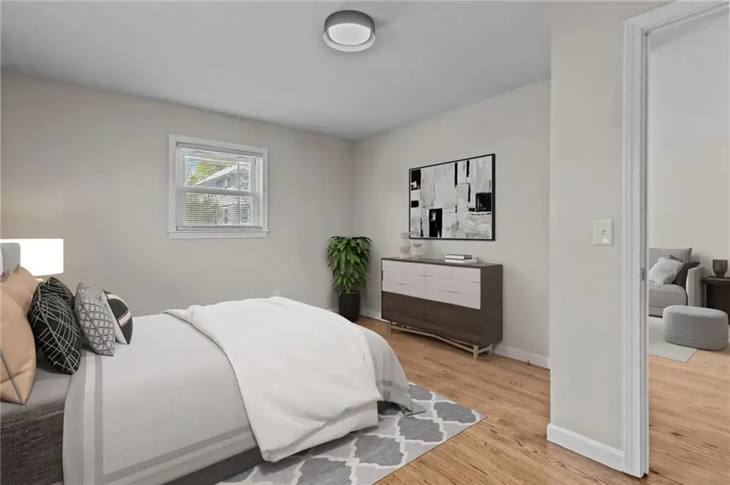 43 Huxley Avenue Providence RI 02908