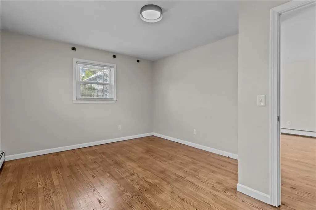 43 Huxley Avenue Providence RI 02908