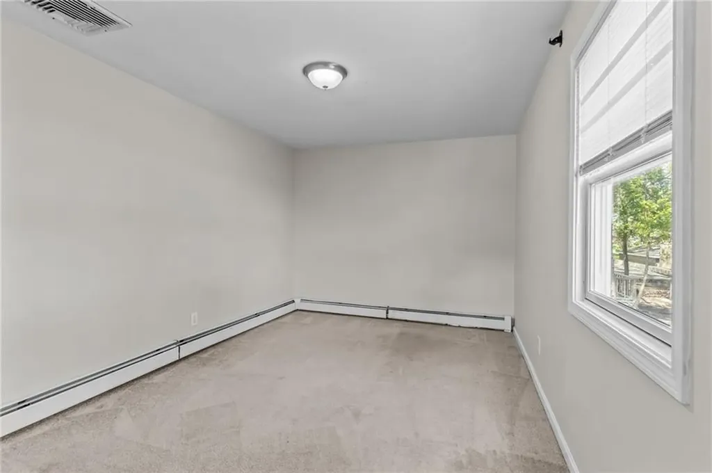 43 Huxley Avenue Providence RI 02908