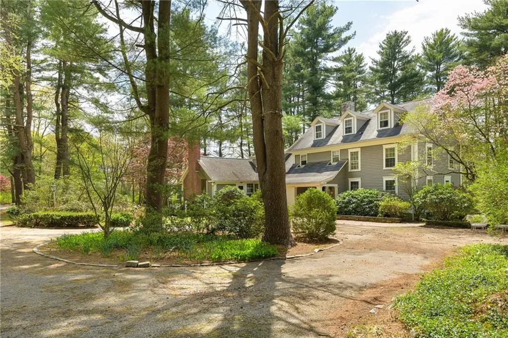 4 Torrey Road Cumberland RI 02864