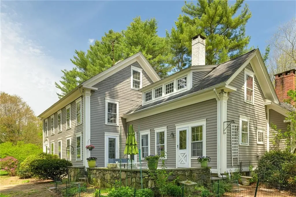 4 Torrey Road Cumberland RI 02864