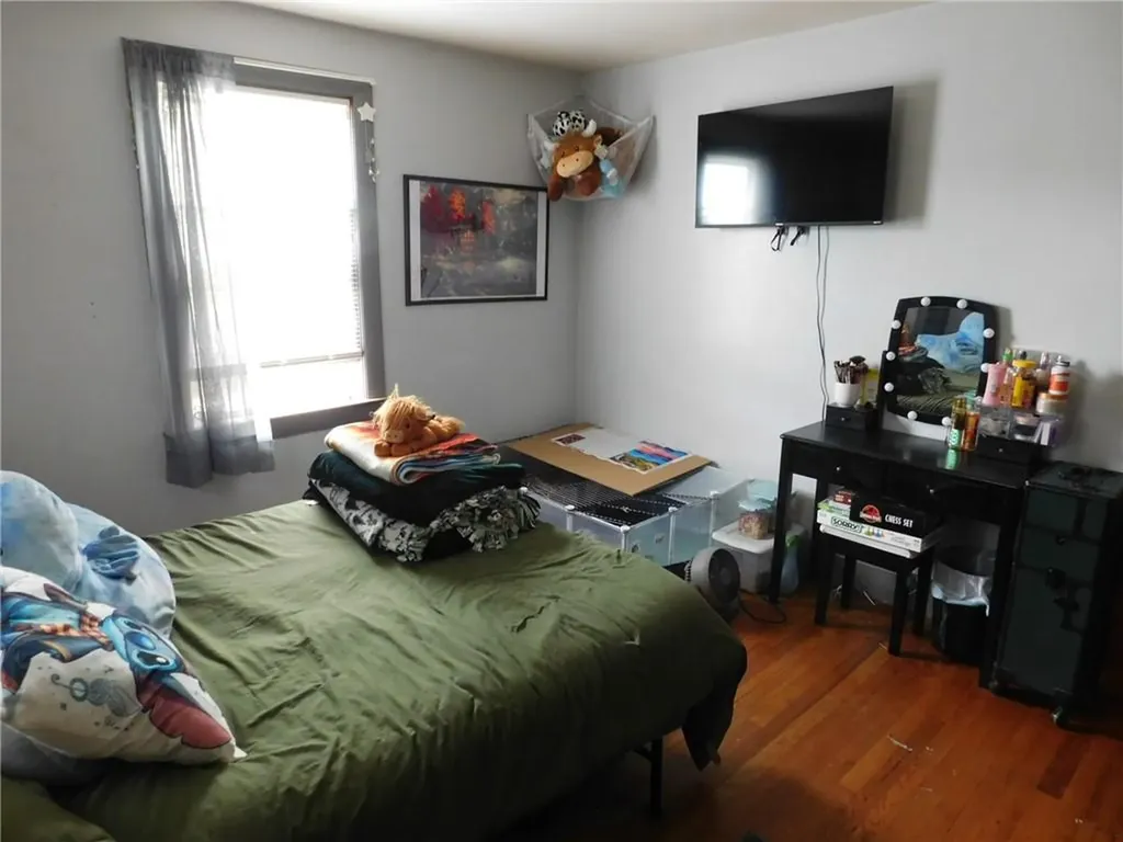 93 Gough Avenue West Warwick RI 02893