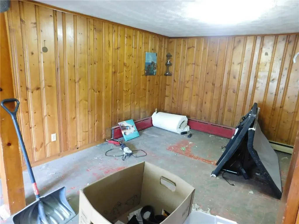 93 Gough Avenue West Warwick RI 02893