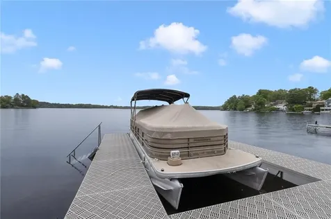 194 Killdeer Road Webster MA 01570