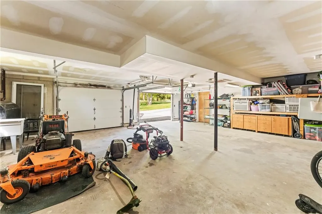 304 Post Road Westerly RI 02891